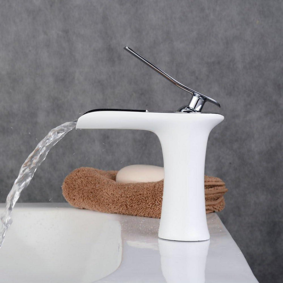 Wasserfall-Waschtischarmatur Modern Einhebel Badarmatur Weiß & Chrom