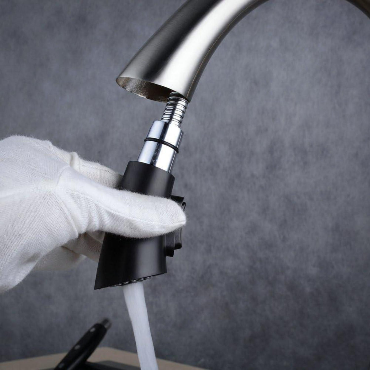 Drehbarer Küchenwasserhahn mit Ausziehbarer Brausearmatur