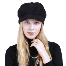 Strickmütze Damen warm mit Schirm Schwarz