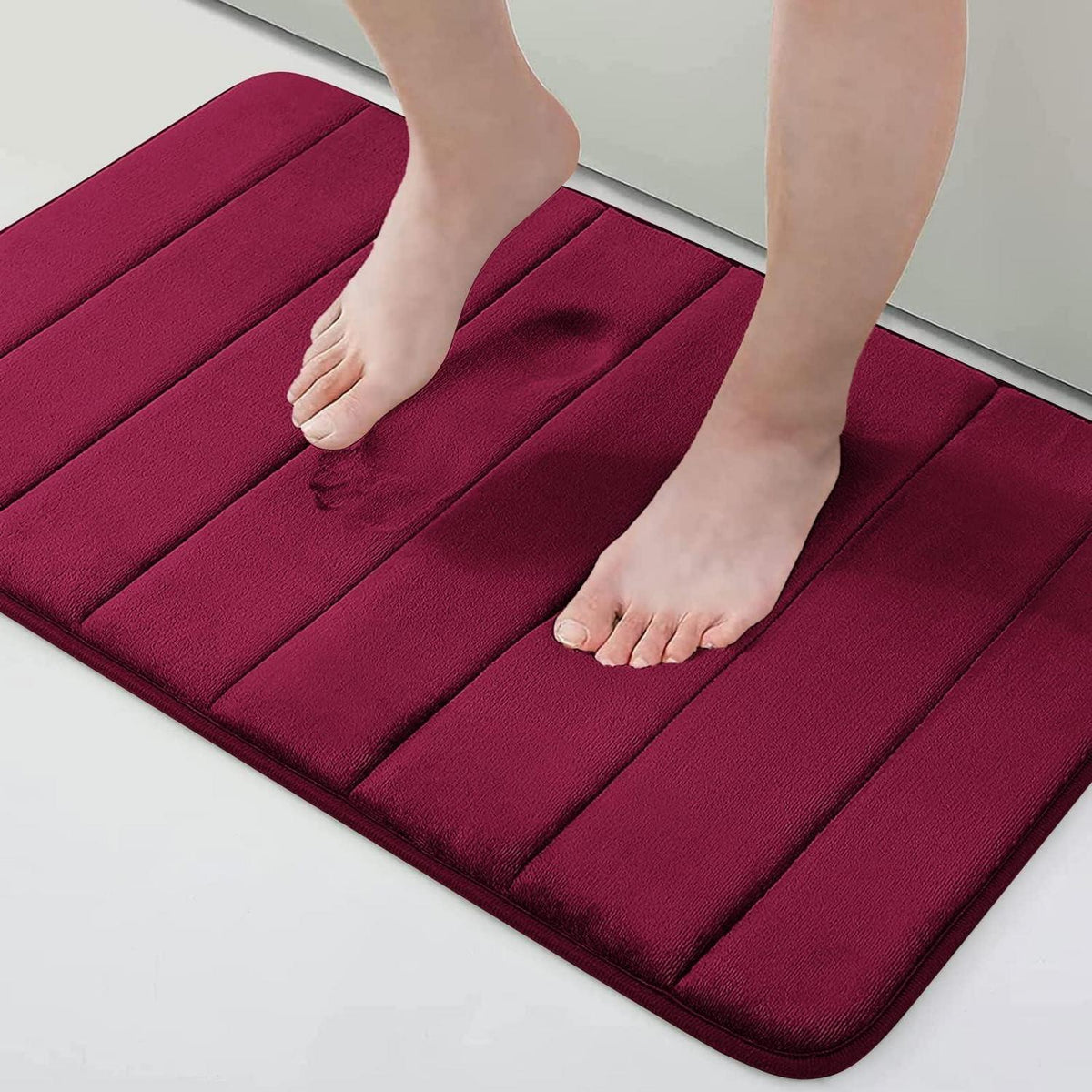 Memory Foam Badteppich 41 x 61 cm Weinrot – Rutschfest & Saugfähig