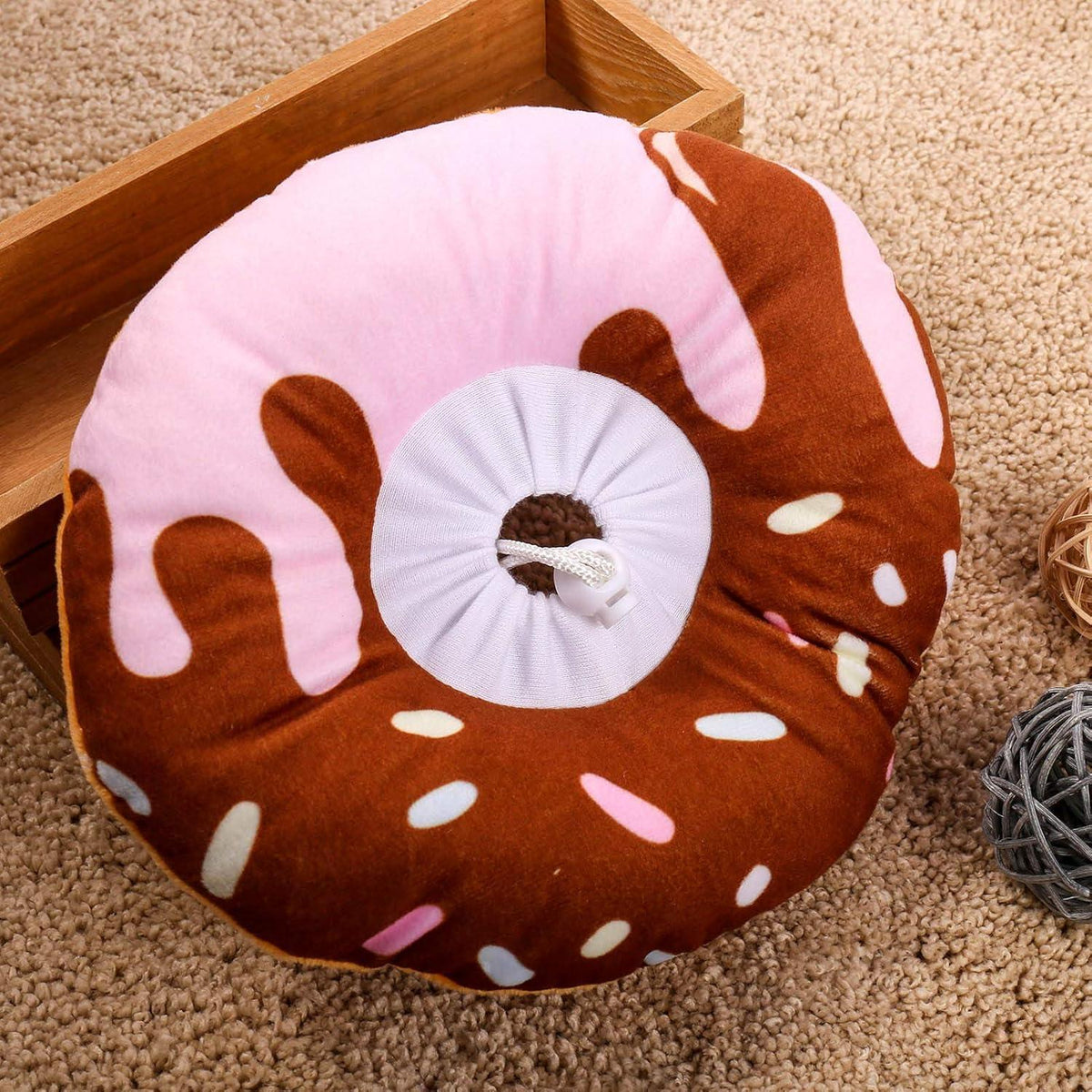 Weicher Katzenkragen Leckschutz Halskrause Schutzkragen Schokoladen Donut