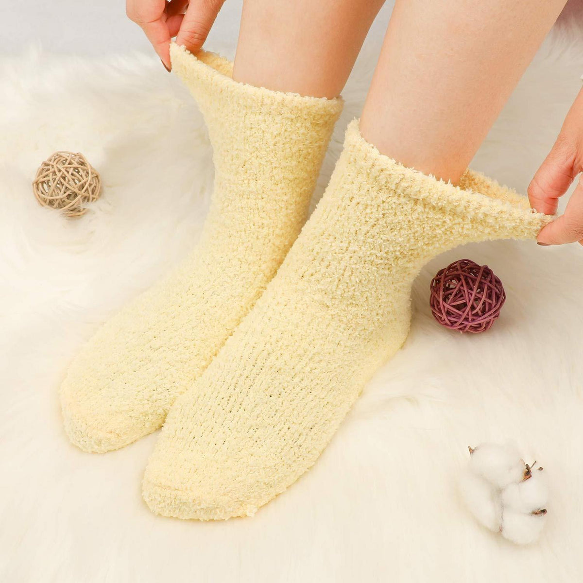 Flauschige Stoppersocken Damen 5er Set Winter Kuschelsocken