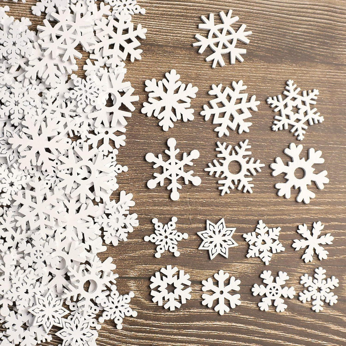 150 Schneeflocken Holzdeko Weiß – Mini Streuteile Weihnachten