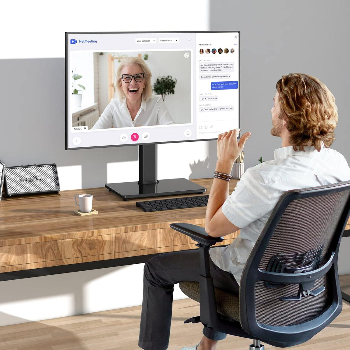 Monitorständer 32 Zoll höhenverstellbar neigbar schwenkbar drehbar
