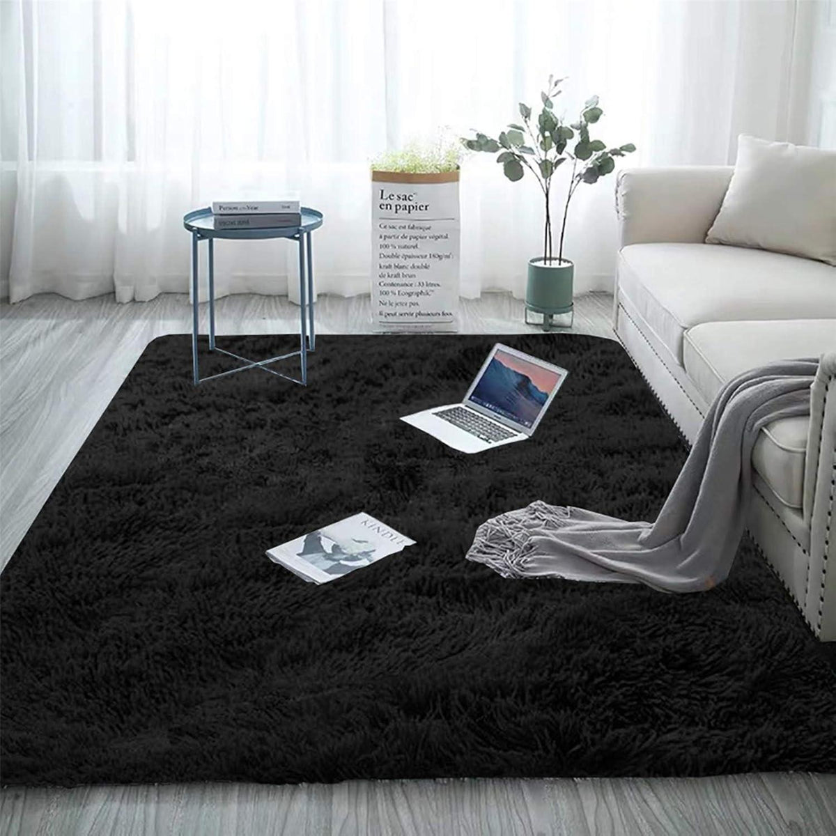 Flauschiger Schwarz Teppich Shaggy 60 x 90 cm