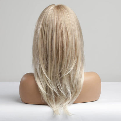 Lange blonde Lockenperücke mit Pony – Schulterlang & Hitzebeständig