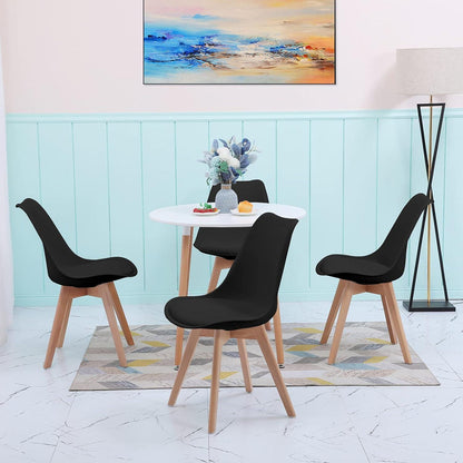 Esstisch Set aus Holz mit 4 skandinavischen Stühlen