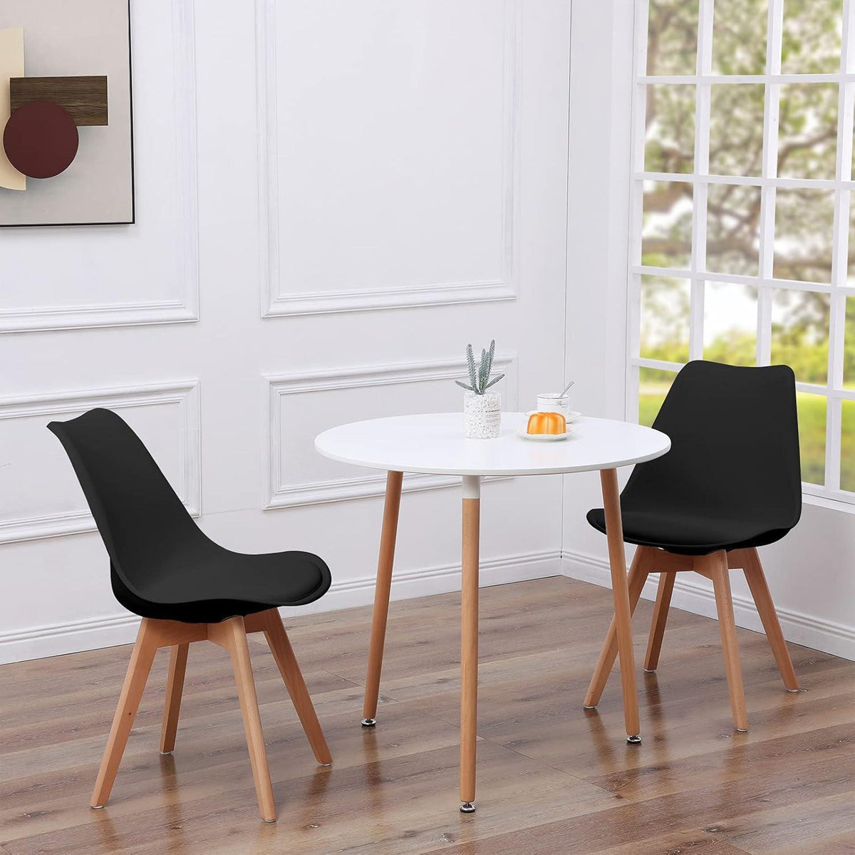 Essgruppe skandinavisch: Tisch 80x80cm + 2 Stühle