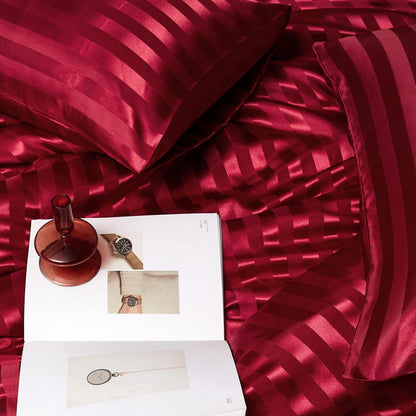 Satin Bettwäsche Set 135x200cm Rot – Gestreift & Seidig Glänzend
