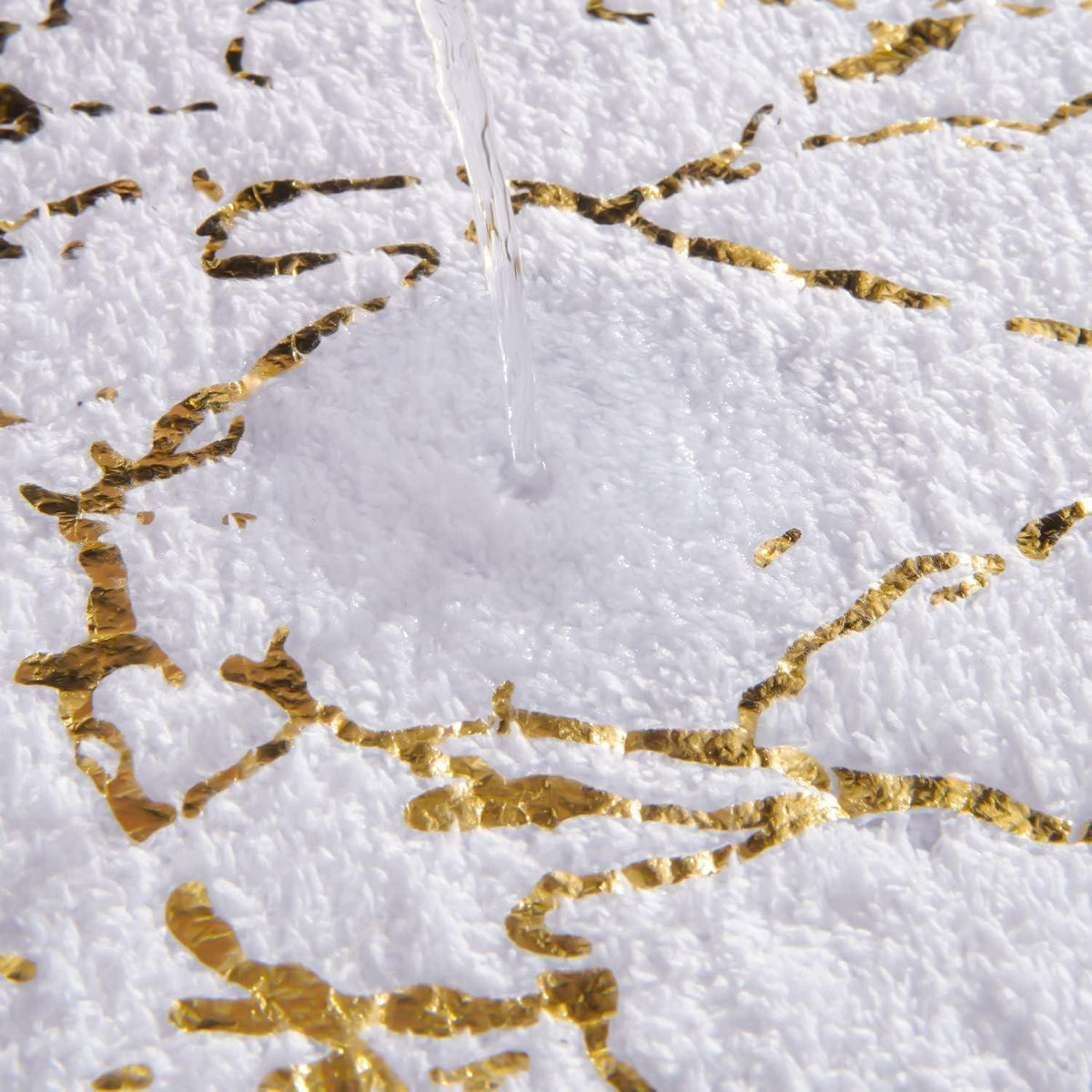 Rutschfeste Badematte Weiß & Gold | Mikrofaser Teppich 50x80 cm