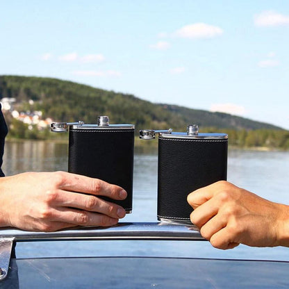 Edelstahl Flachmann Set 2x 8oz mit Trichter & Etui in Lederoptik