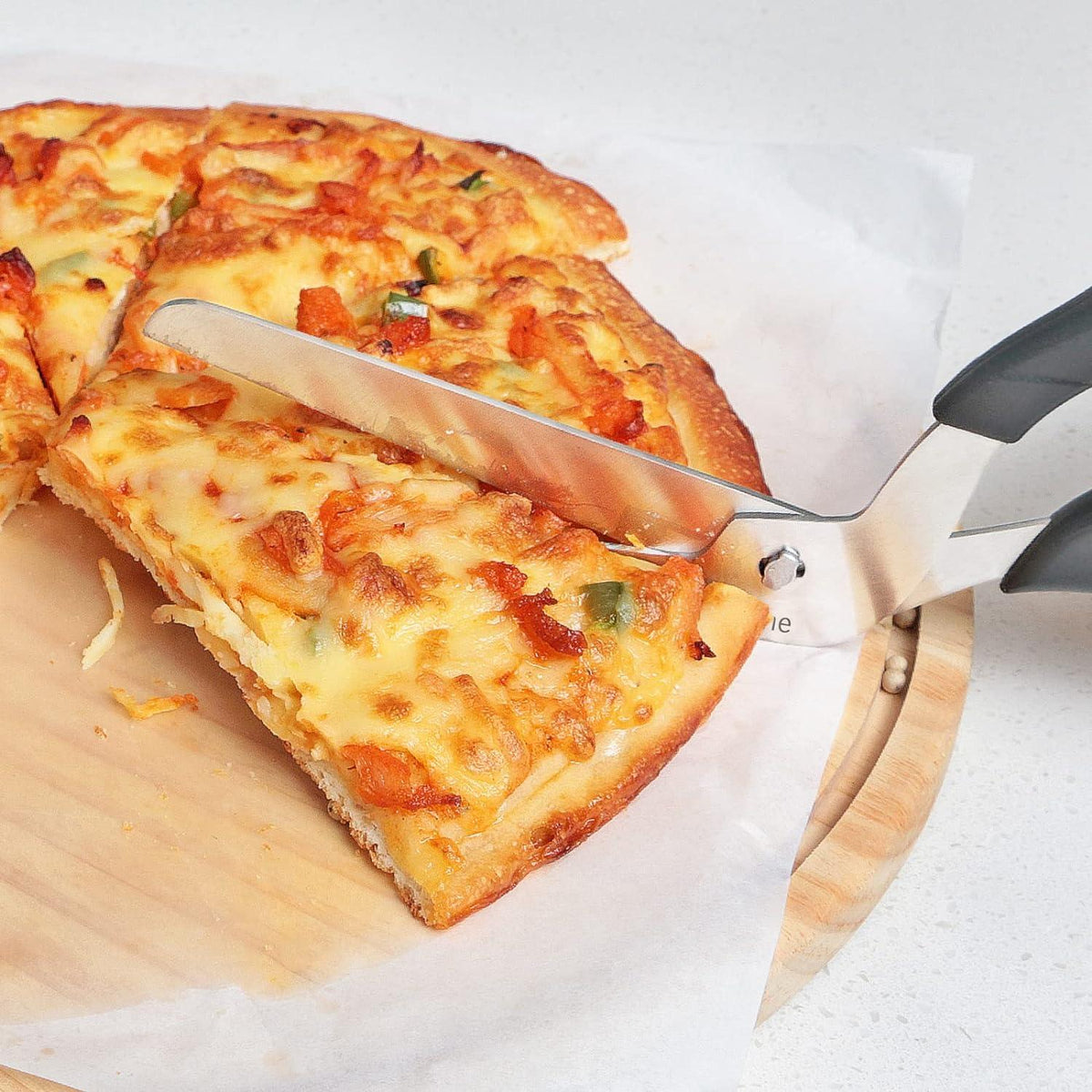 Pizzaschere Edelstahlklinge Lebensmittelqualität Weicher Griff 27CM