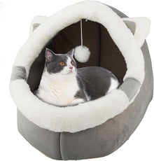 Kleines Katzenbett mit hängendem Spielzeug und Anti-Rutsch
