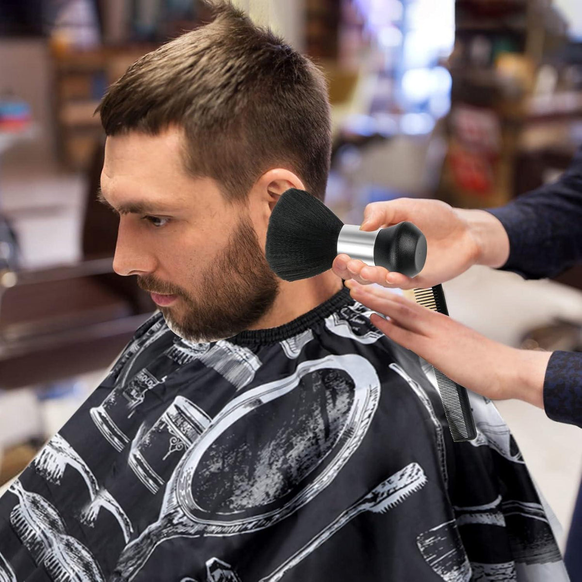 Friseurumhang Set mit Nackenbürste und Kamm, wasserdicht