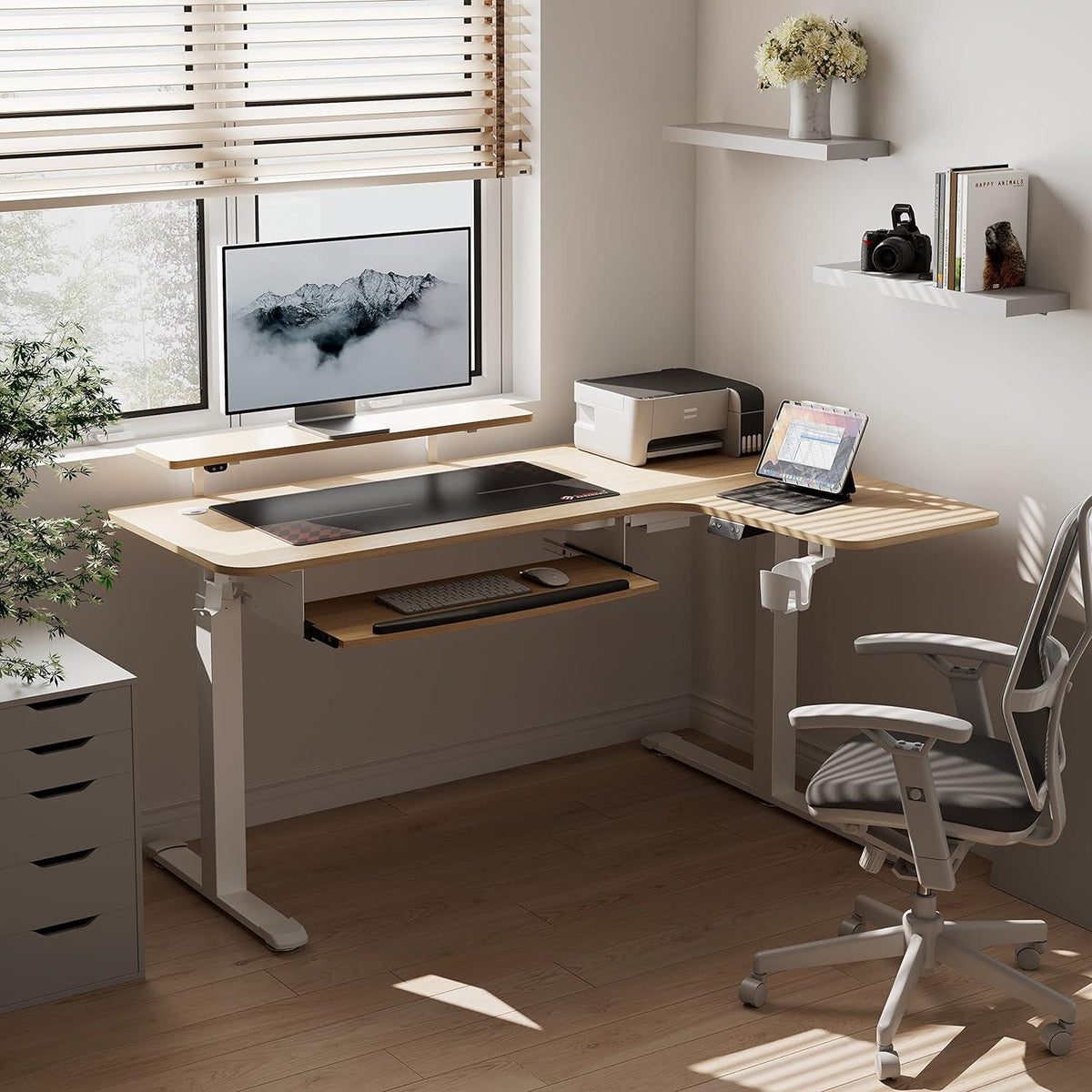 Höhenverstellbarer L-Form Schreibtisch LED Tastaturablage