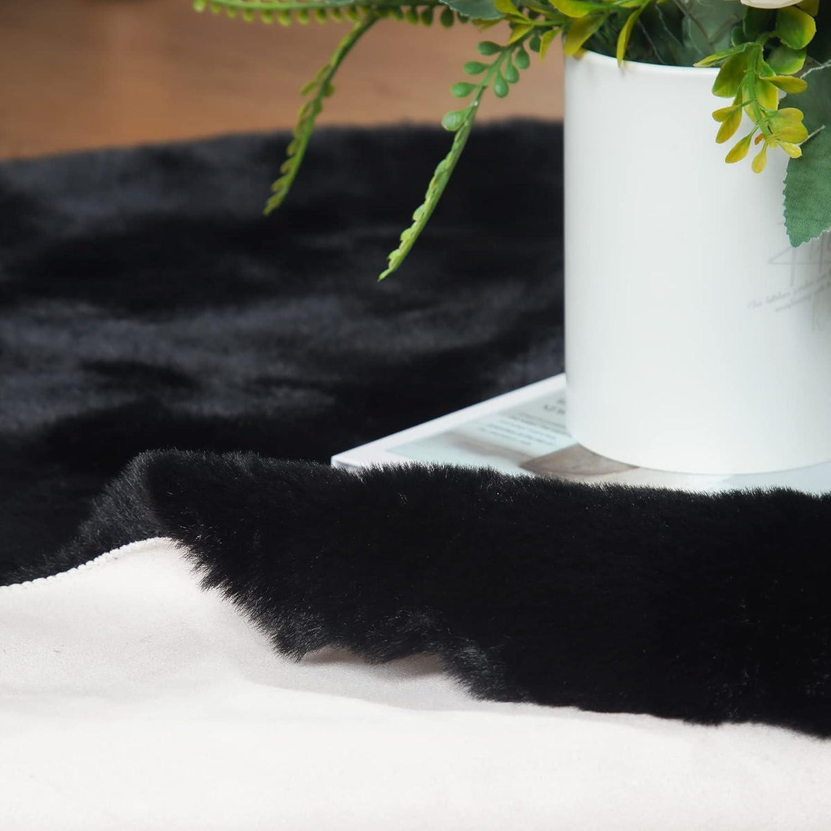 Runder Fellteppich Schwarz 150cm – Flauschiger Wohnteppich Schlafzimmer