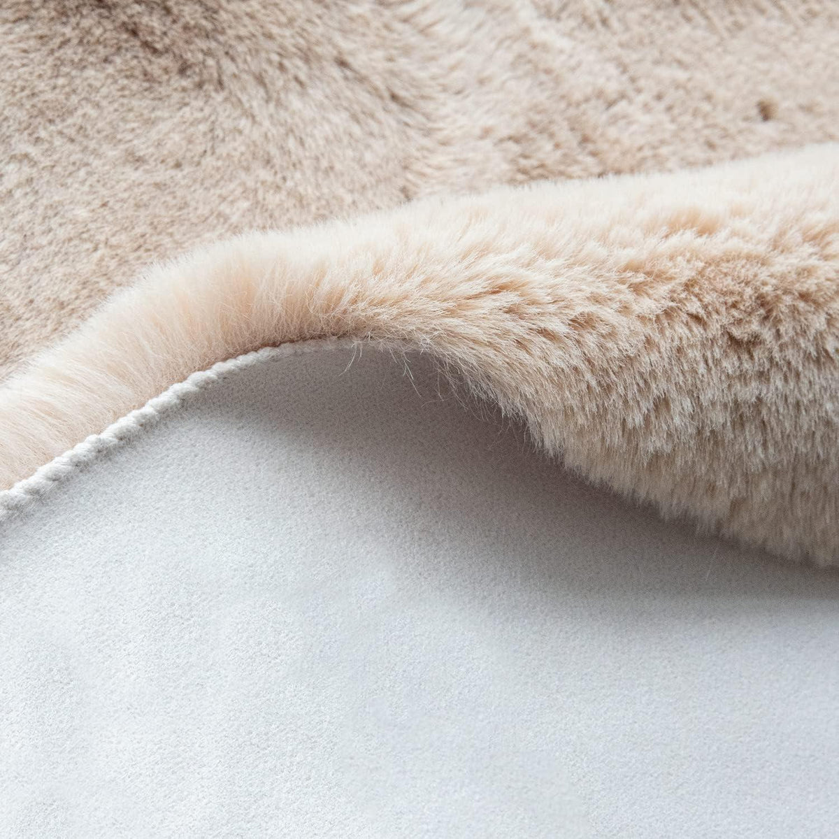Flauschiger Teppich Wohnzimmer Beige 150x240 cm – Waschbar & Weich