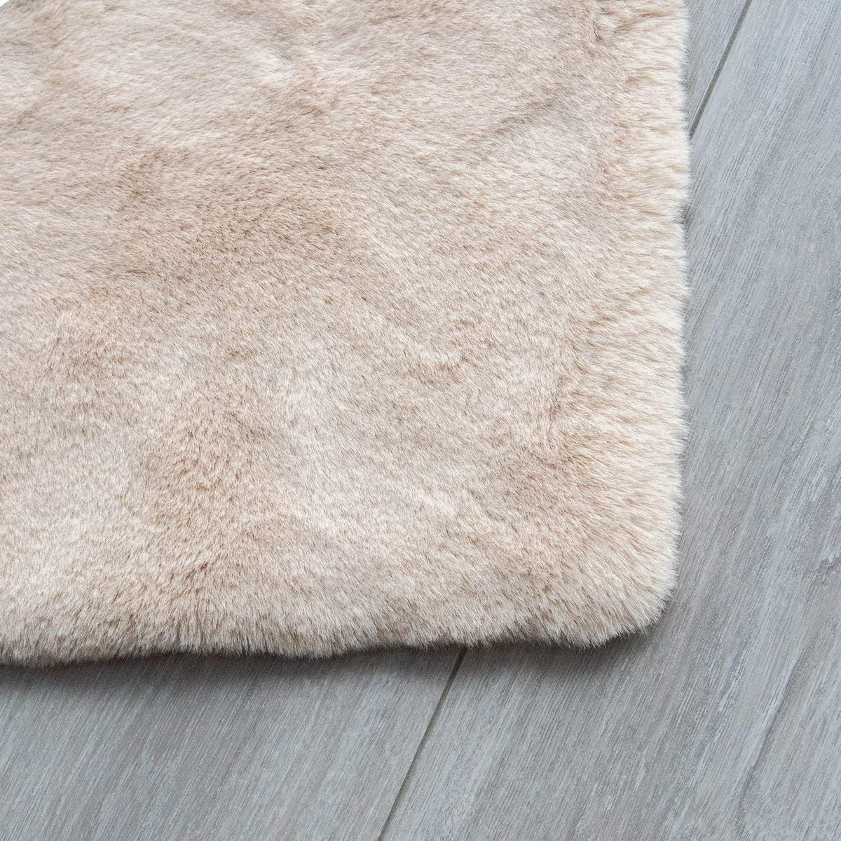 Flauschiger Teppich Wohnzimmer Beige 150x240 cm – Waschbar & Weich