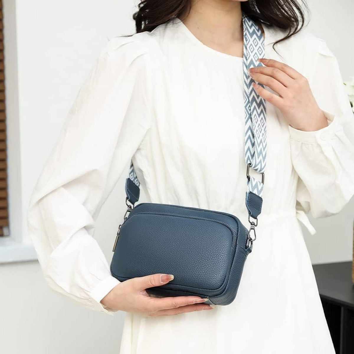 Crossbody Bag Echtes Leder Umhängetasche mit Breitem Gurt Schwarz