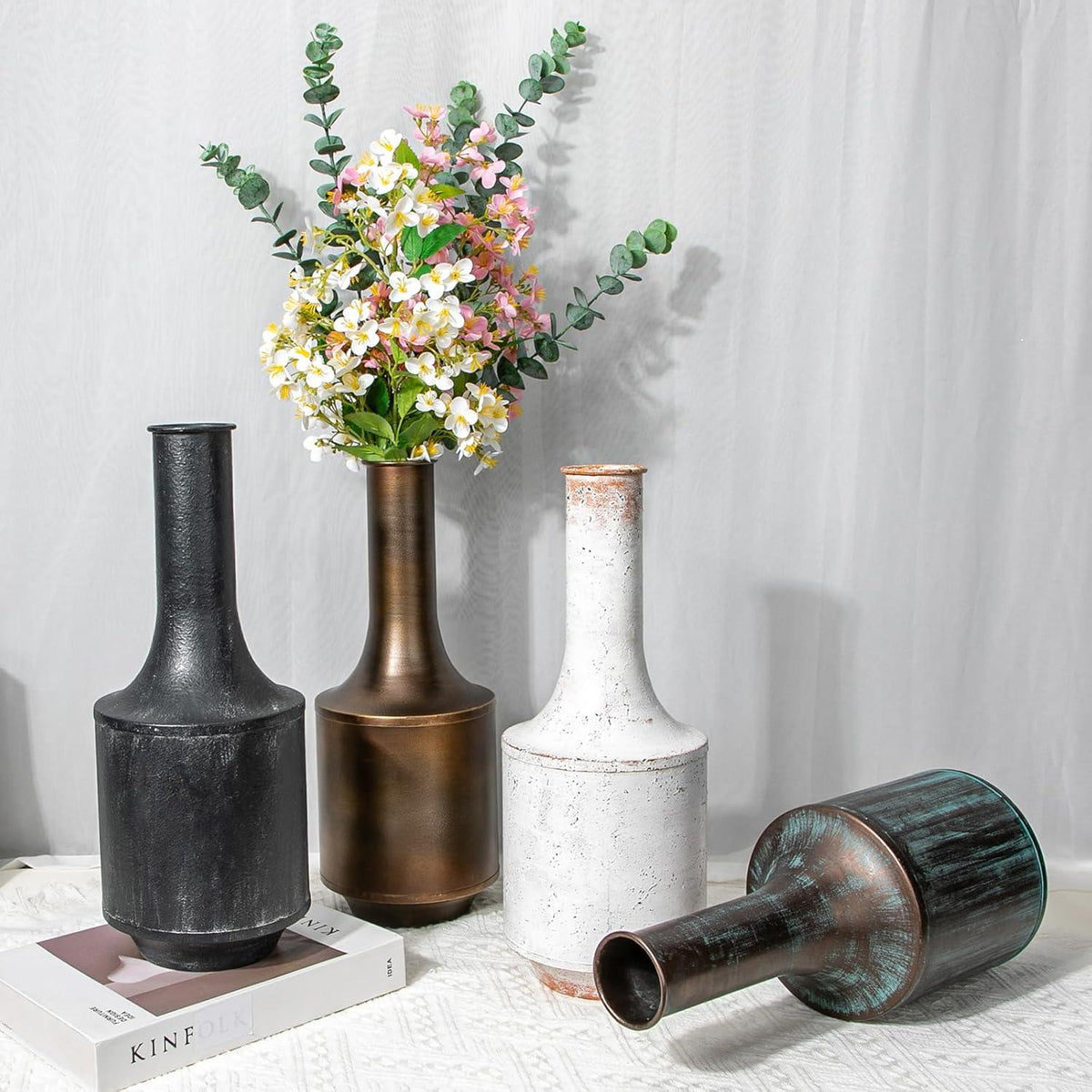 Große Vintage Metall Blumenvase - Blaues Dekovasen Set im rustikalen Shabby Chic