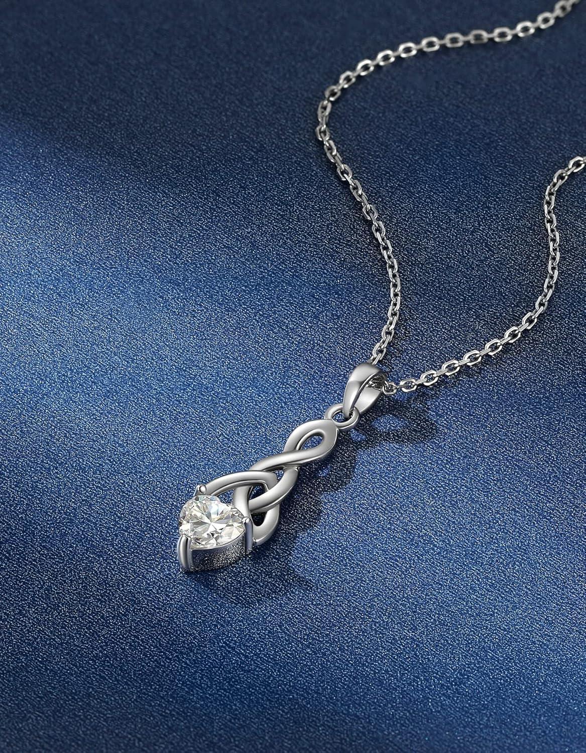 Kreuz Halskette Moissanite 1,2 Karat Silber 925 Geschenkbox