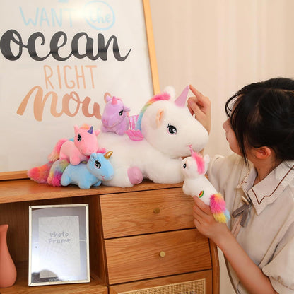 Einhorn Plüschkissen mit Babys & Flügeln - Kuscheliges Spielzeug