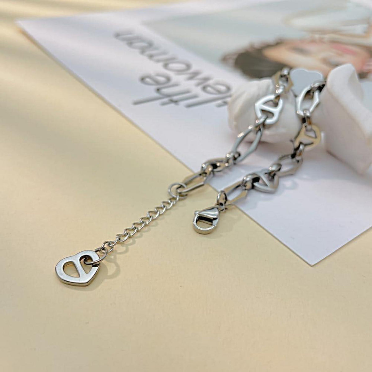 OSTAN Damen Edelstahl Armband mit Herz Anhänger und Gliederkette Gold