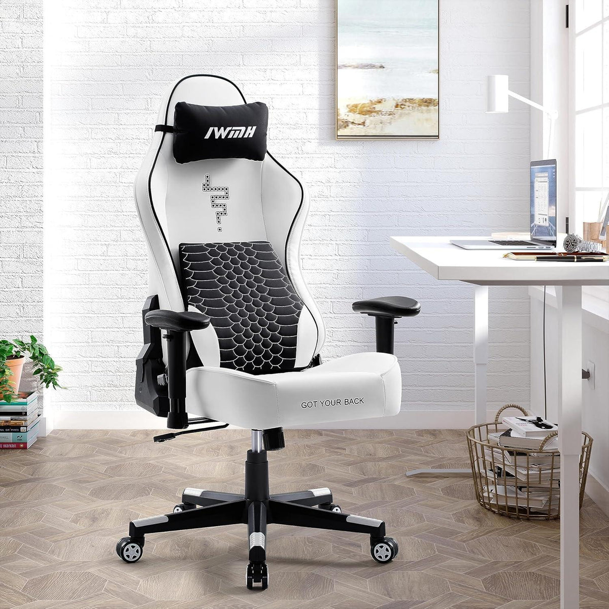 Gaming Stuhl mit 3D-Lordosenstütze und verstellbarer