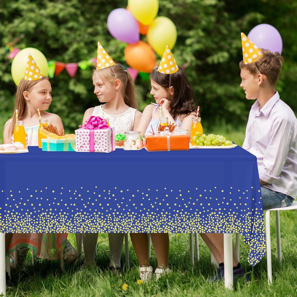 NEBURORA Dunkelblaue Goldene Party-Tischdecke 137x274cm Einweg Gold Punkte