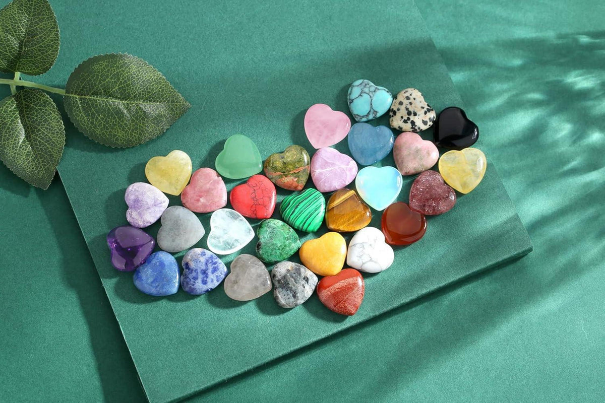 30PCS Natürliche Edelsteine Herz Kristalle Handschmeichler Set