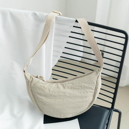 Aucuu Damen Halbmond Crossbody Schultertasche Verstellbarer Schultergurt Einfarbige Messenger Bag