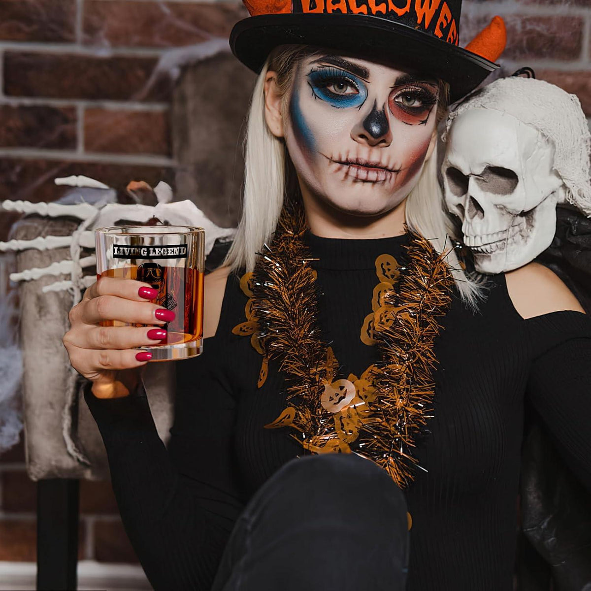 Whiskyglas mit Totenkopf-Gravur | Personalisiertes Rum Glas | Geschenkidee Männer 300ml
