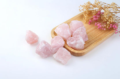 100% Natürliche Rosenquarz Rohsteine Wassersteine Kristalle Heilsteine 4 Stk