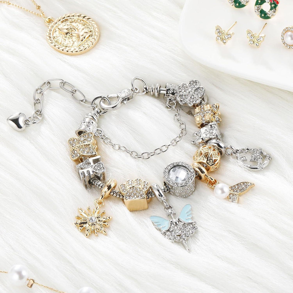 Schmuck Adventskalender 2024 für Damen Mädchen mit 24 Überraschungen