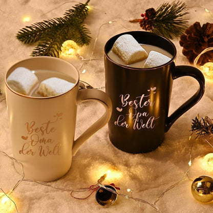 Kaffeetasse Geschenkset Opa Oma – Personalisiert & mit Socke
