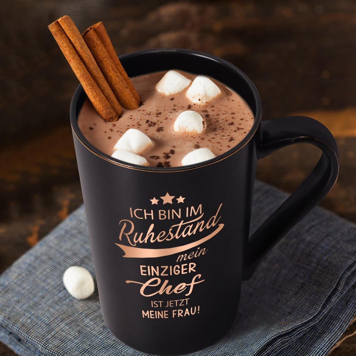 Keramiktasse Ruhestand Geschenk mit Spruch 400ml Schwarz