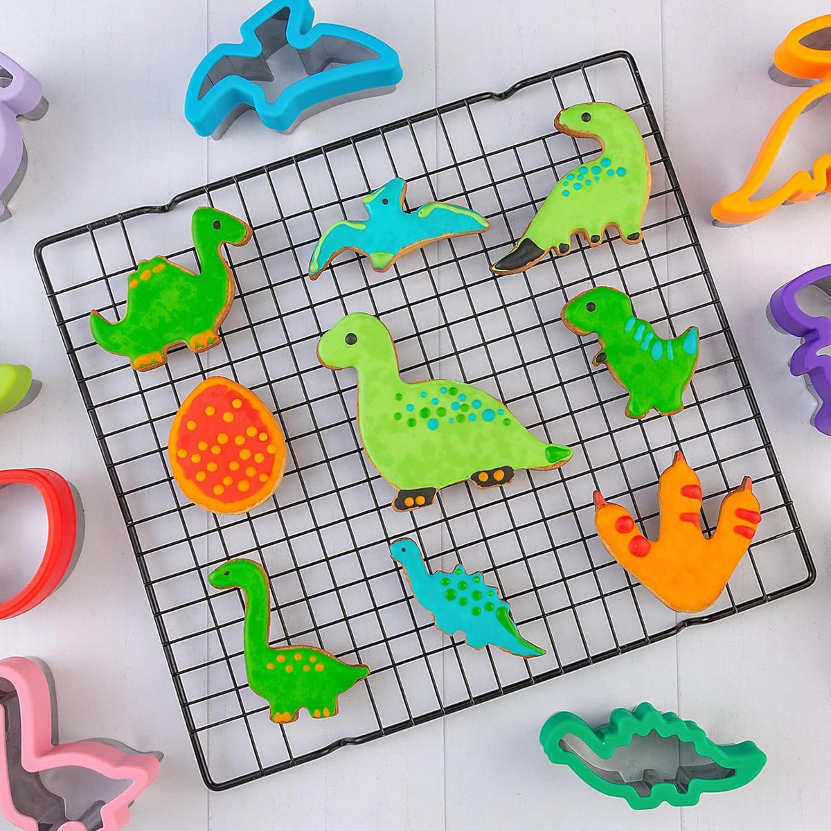 Dinosaurier Ausstecher Set 9-teilig aus Edelstahl für Kinder