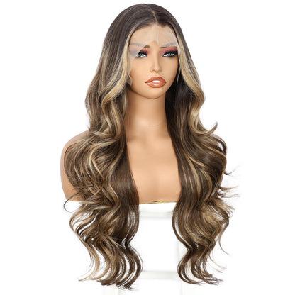 Braune Körperwelle Lace Front Perücke mit Highlights – 26 Zoll