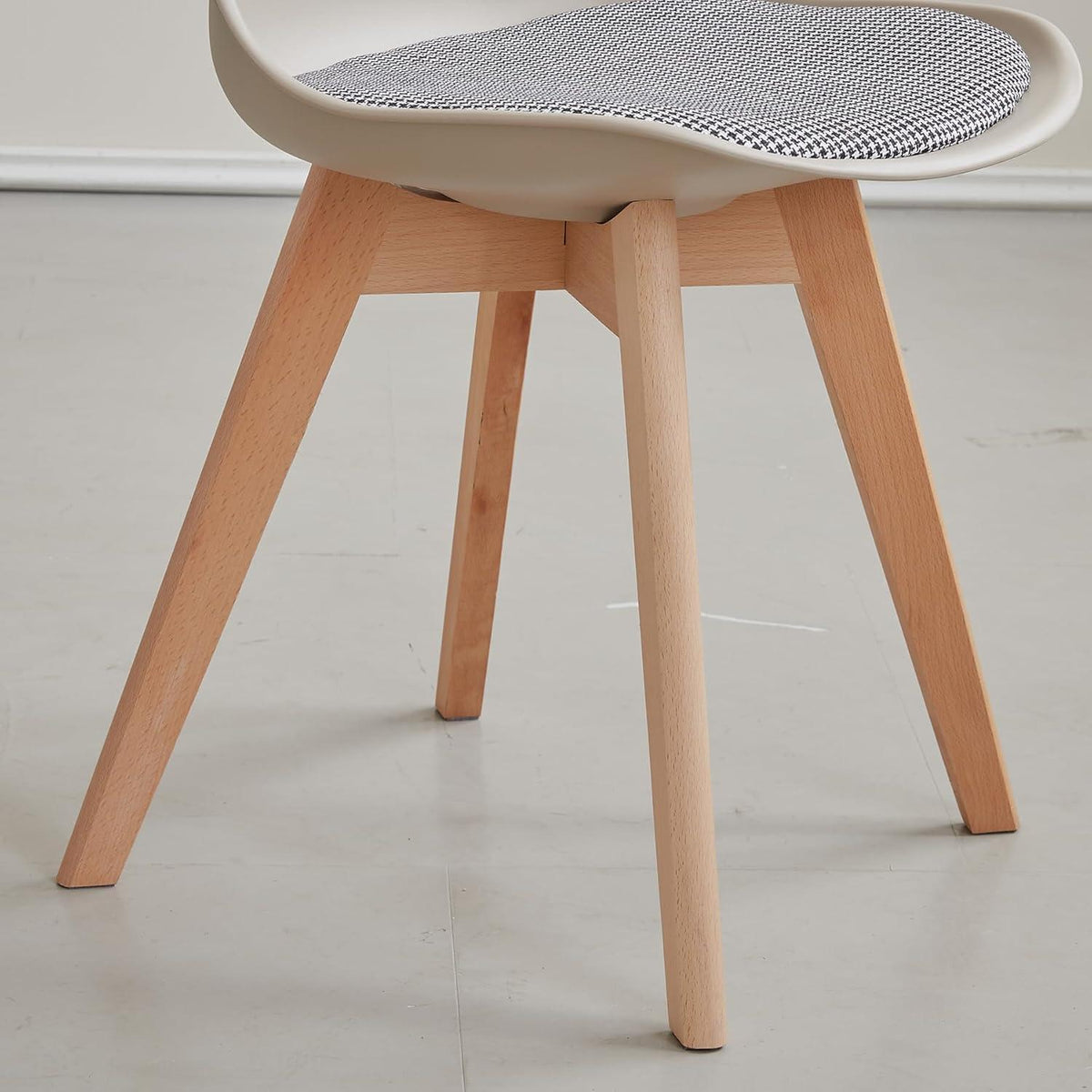 Skandinavische Esszimmerstühle 6er-Set, Massivholz, Gestreift Beige