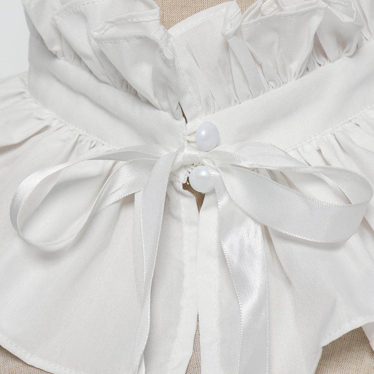 Rüschenkragen im viktorianischen Stil aus Polyester-Seide
