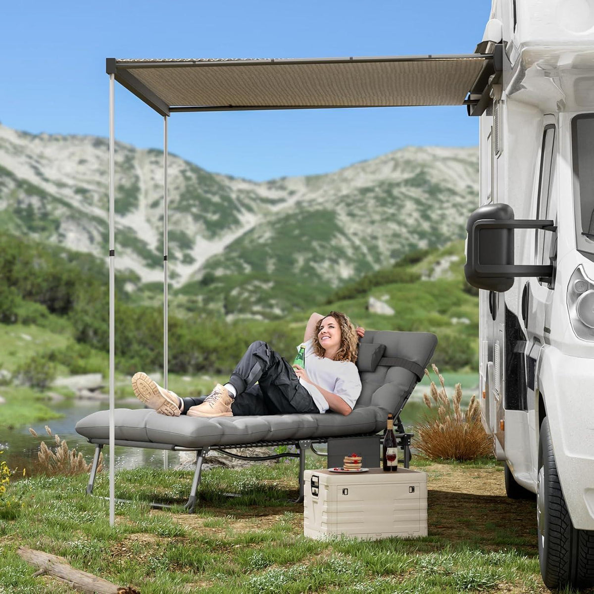 Klappbare Camping Liege mit Verstellbarer Rückenlehne und