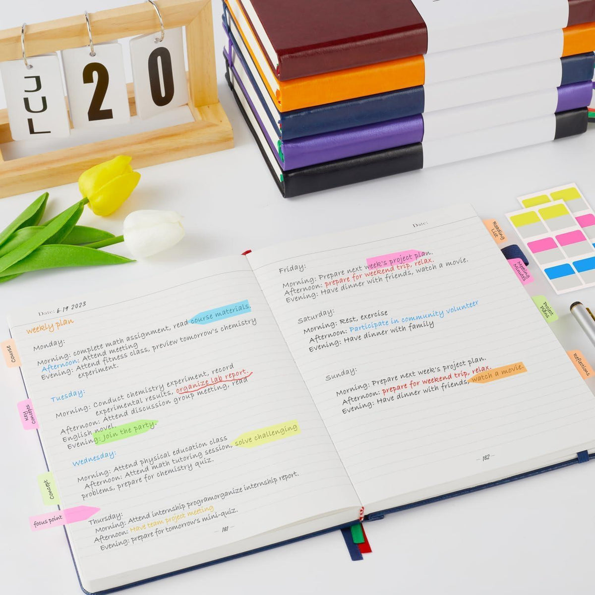 A4 Linien Notizbuch Hardcover – 320 Seiten Schwarz in Lederoptik