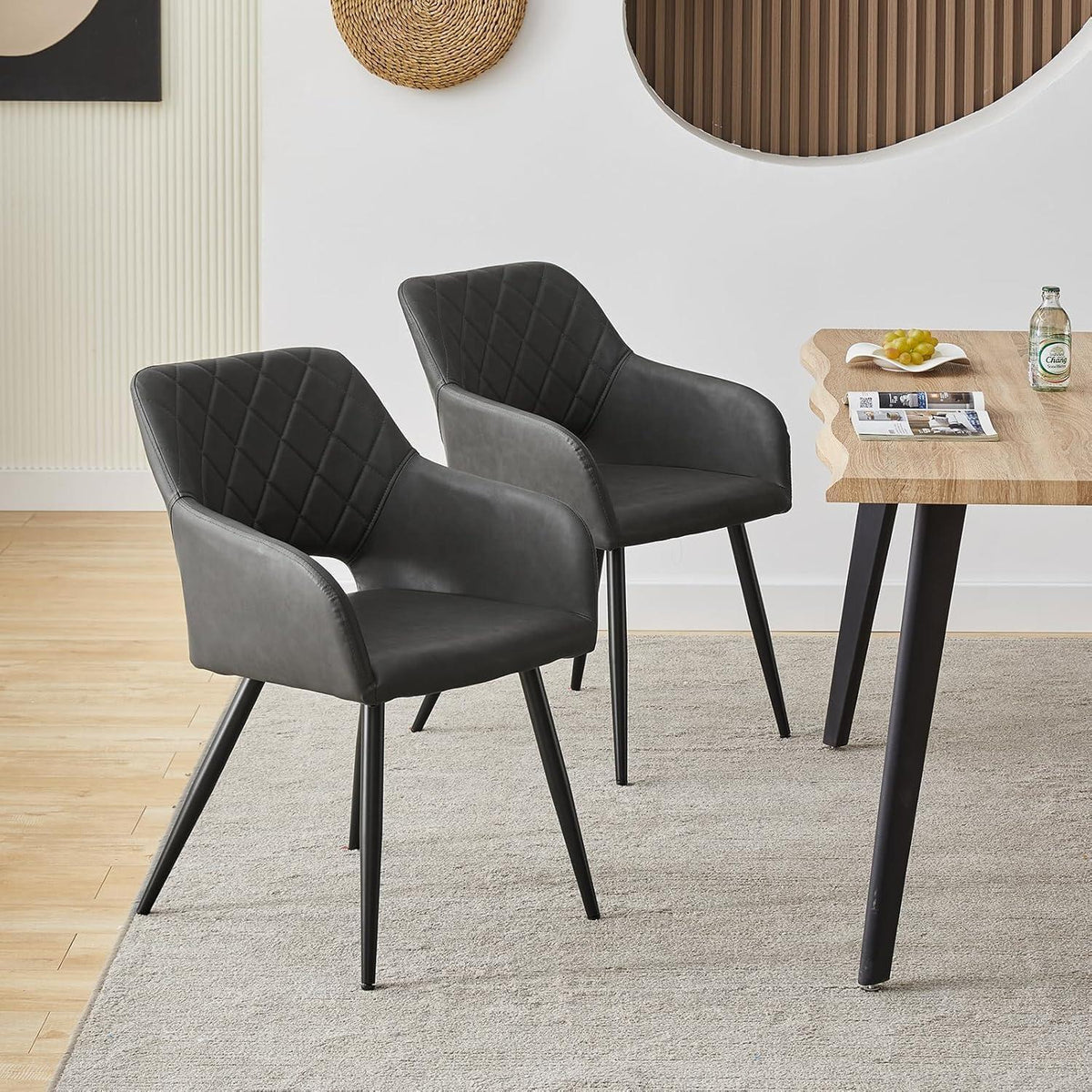 Esszimmerstühle Set 4 Grau –, Armlehnen & Metallbeine in Lederoptik