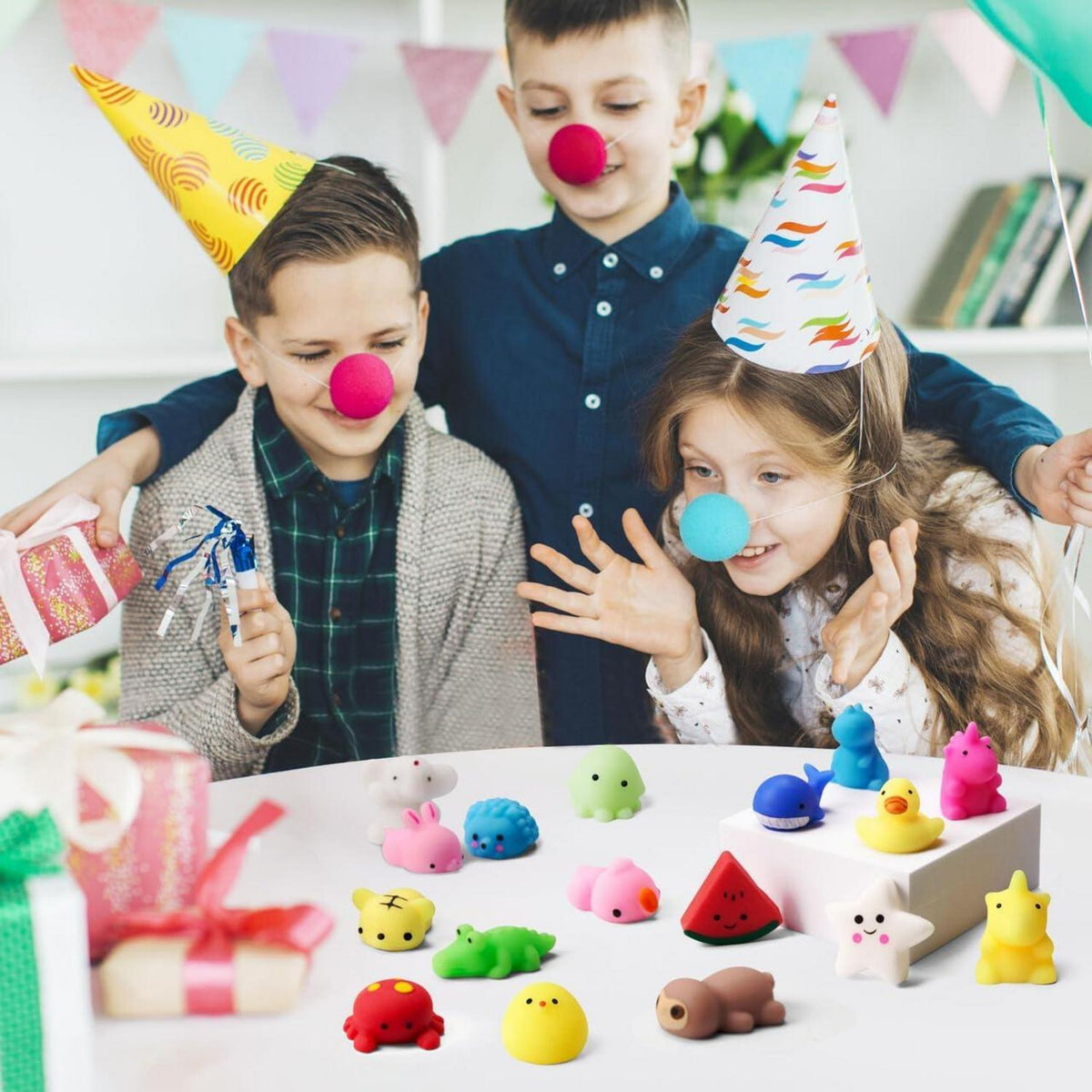 JOYIN Mochi Squishy Spielzeug Set 50 Stück Mini Kawaii Stressabbau Partyfüller