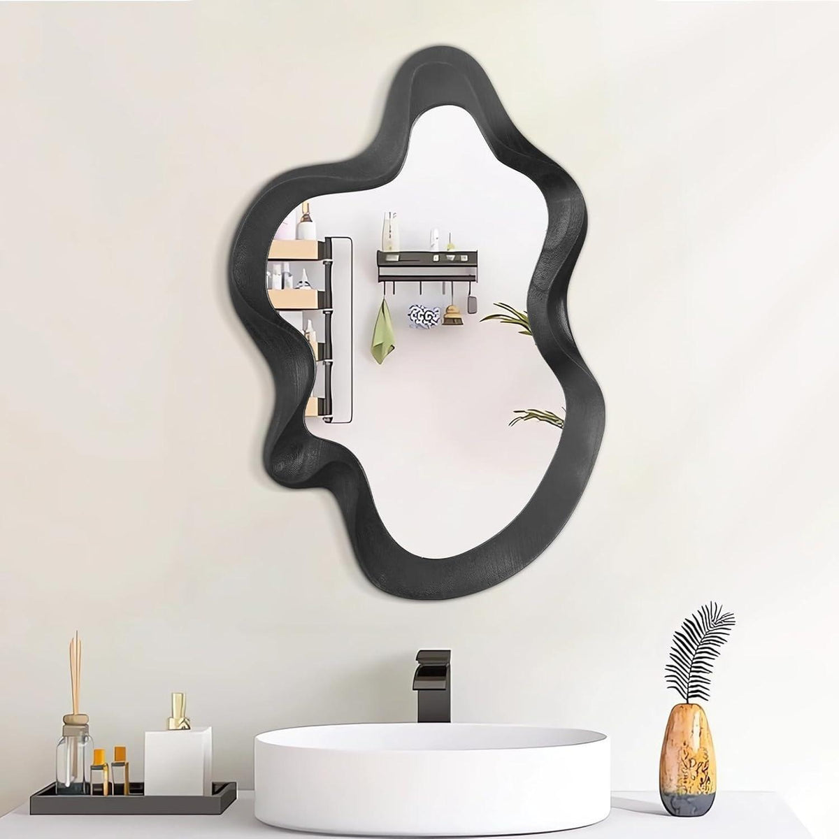 Asymmetrischer Wandspiegel mit Holzrahmen – 55x37cm