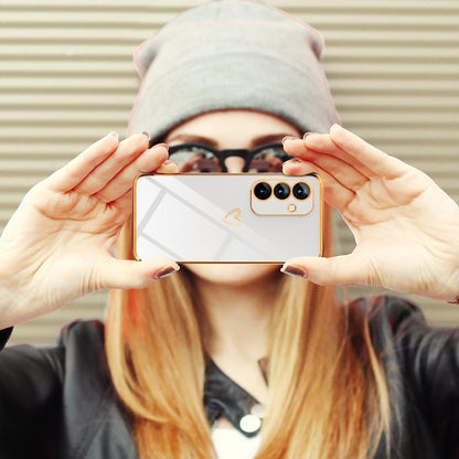 Samsung Galaxy S24 Hülle mit Herzmuster und Kameraschutz