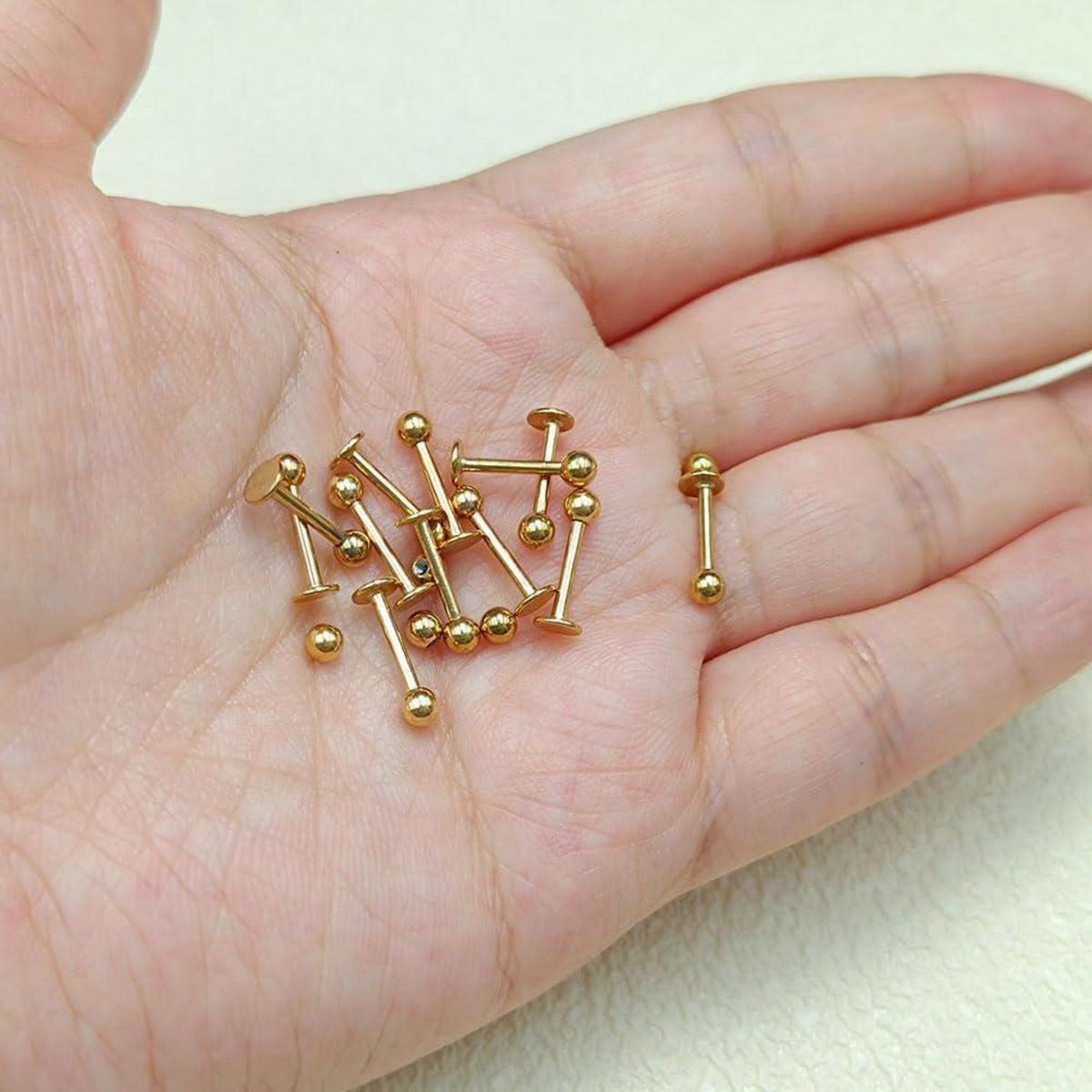 12er Lippenpiercing Set Chirurgenstahl Labret Helix Tragus Stud 1,2mm 8mm Silber Gold Schwarz
