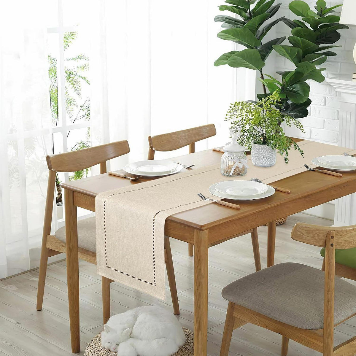 Tischläufer Leinenoptik mit Quasten, beige 30x180cm