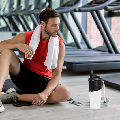 Protein Shaker Bottle 700ml BPA-Free Fitness Hydration Silikon Grip Schwarz