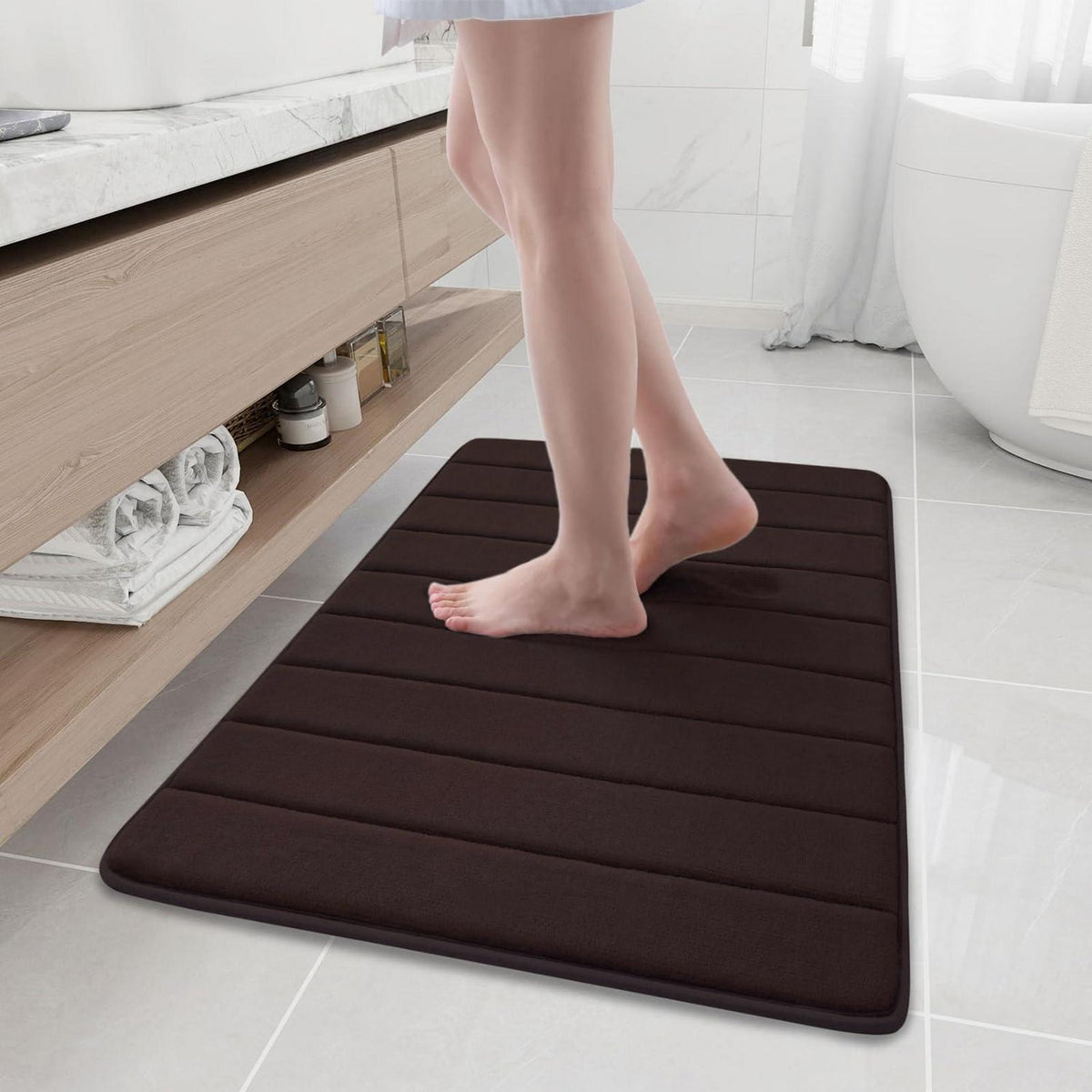Memory Foam Badezimmerteppich 60x90 cm Braun – Saugfähig & Rutschfest